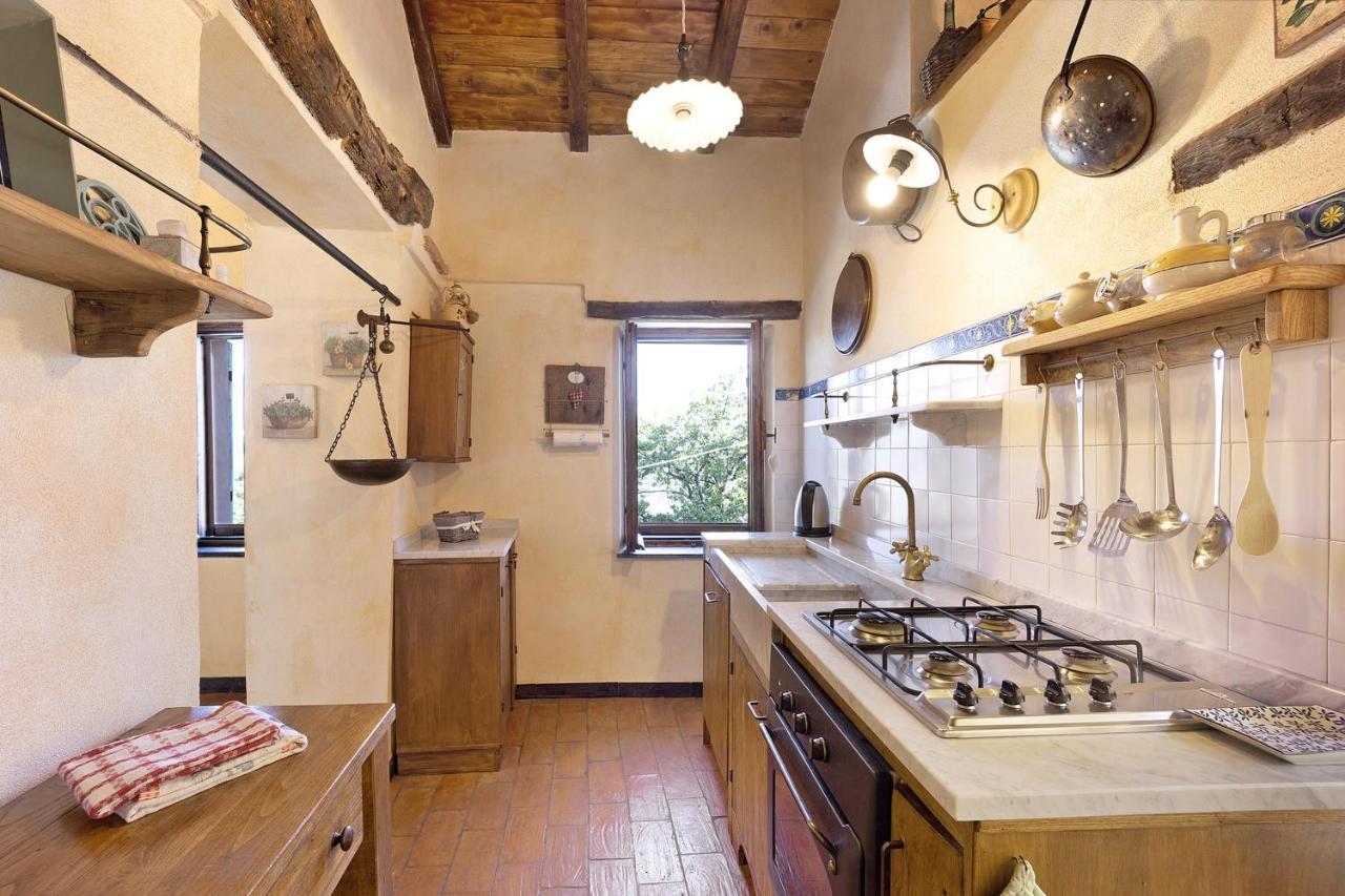 Вилла Casa Vittorina Cesio Экстерьер фото