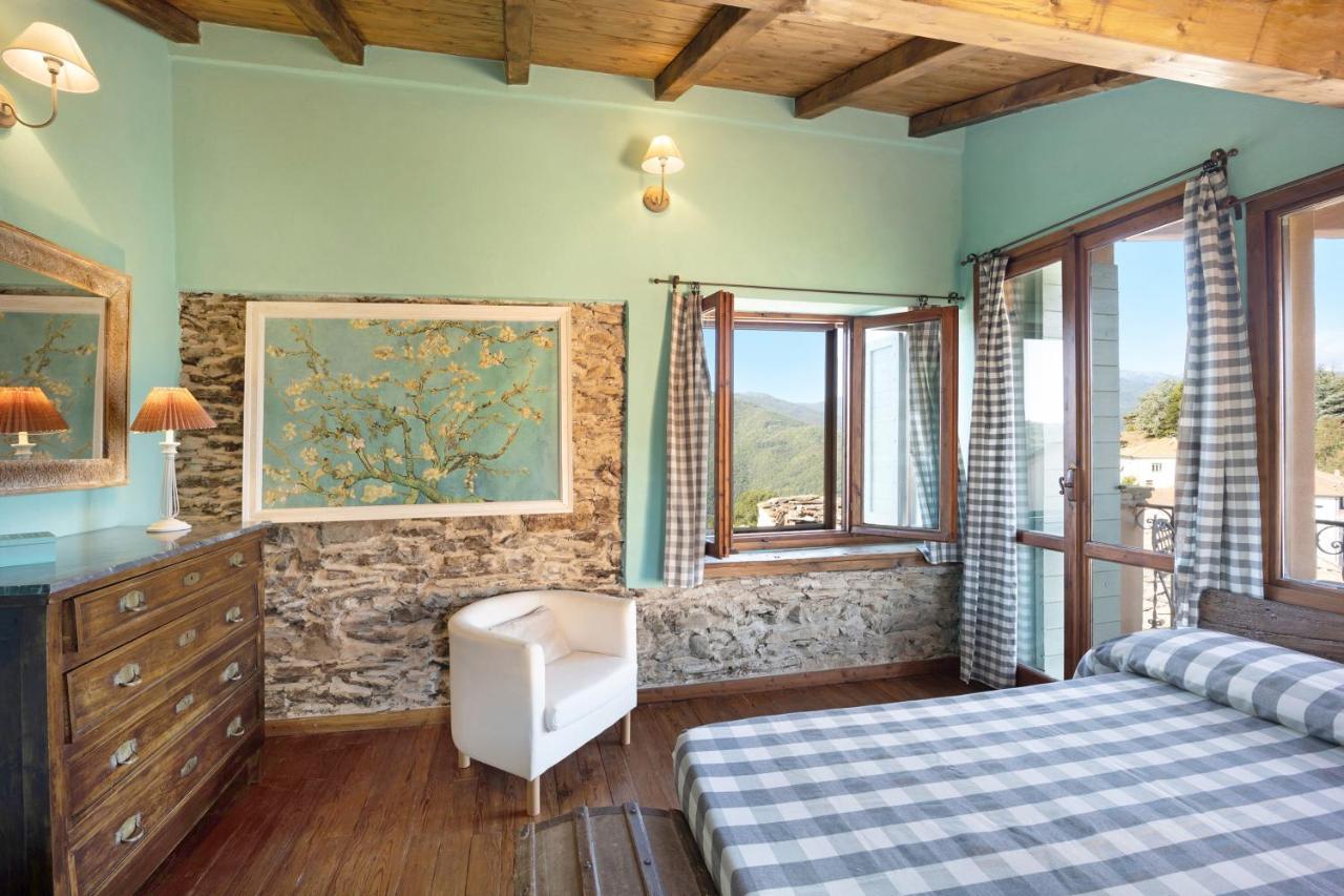 Вилла Casa Vittorina Cesio Экстерьер фото
